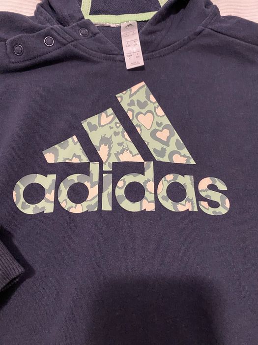 Adidas trening oentru feter 3-4 ani