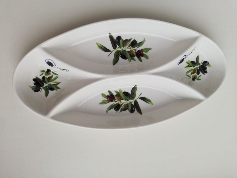 Бутылка для масла, менажница