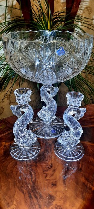 Хрусталь. Подсвечники. Большая ваза для фруктов.