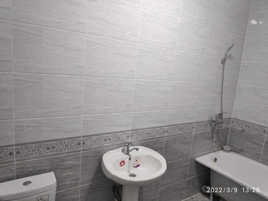 Дом на аренду – 4 комнаты, 2 сан.узла, двор