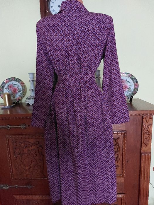 Redusa! Rochie stil camașa - noua, 100% vascoza, foarte draguta si feminina, ca o mangaiere pe piele