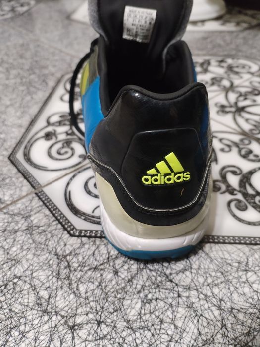 Сораканожка обувь