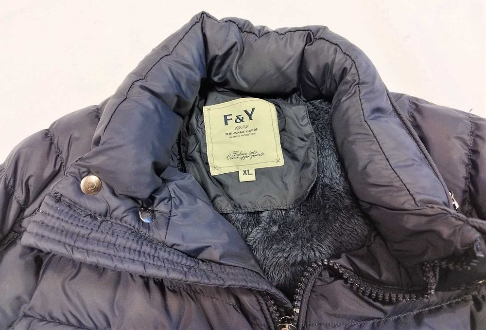 Мъжко пухкаво зимно яке с качулка, размер XL