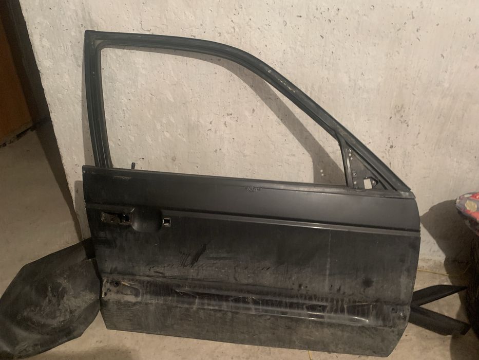 Продам двери на пассат б3