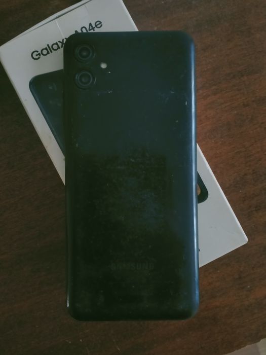 Продам телефон Самсунг