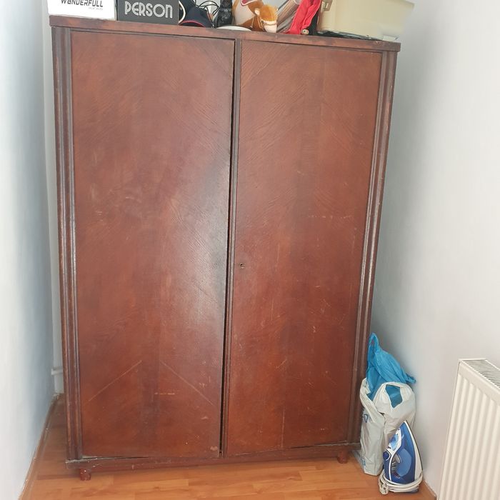 Șifonier vechi gratuit