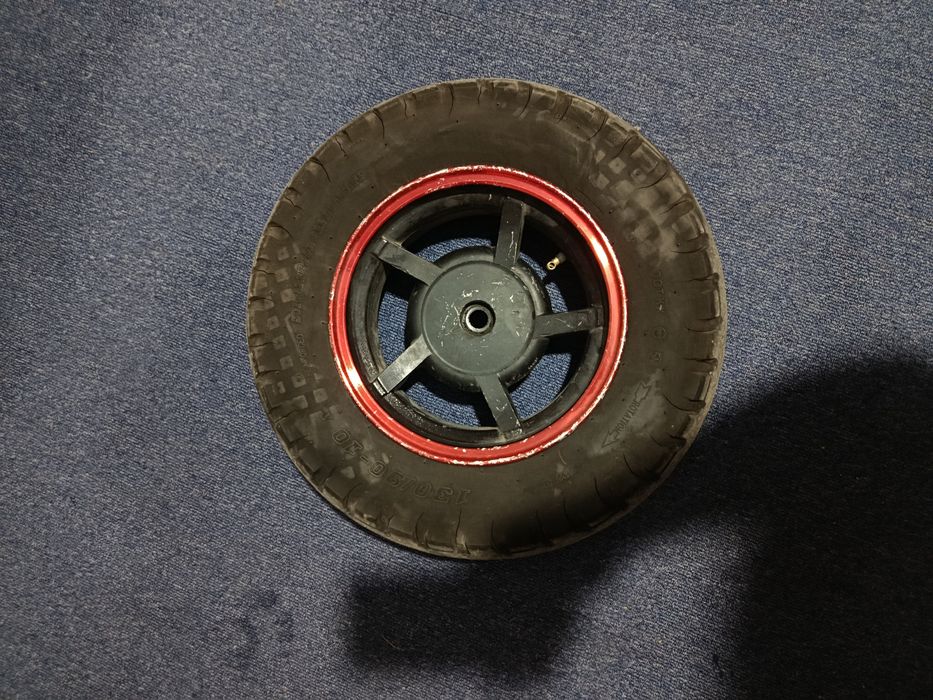 Skuter diska balon sotiladi