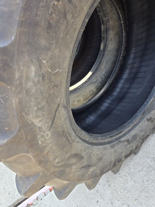 Anvelopa 440-65r24 Vredestein