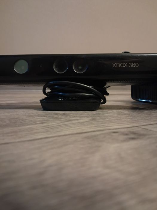 Игровая приставка Xbox 360
