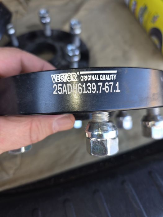 Продам проставки колес, дисков