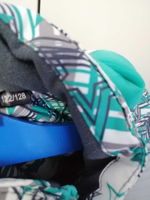 Geacă ski /iarnă 122-128 cm, noua