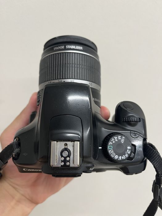 Canon 1100d продам