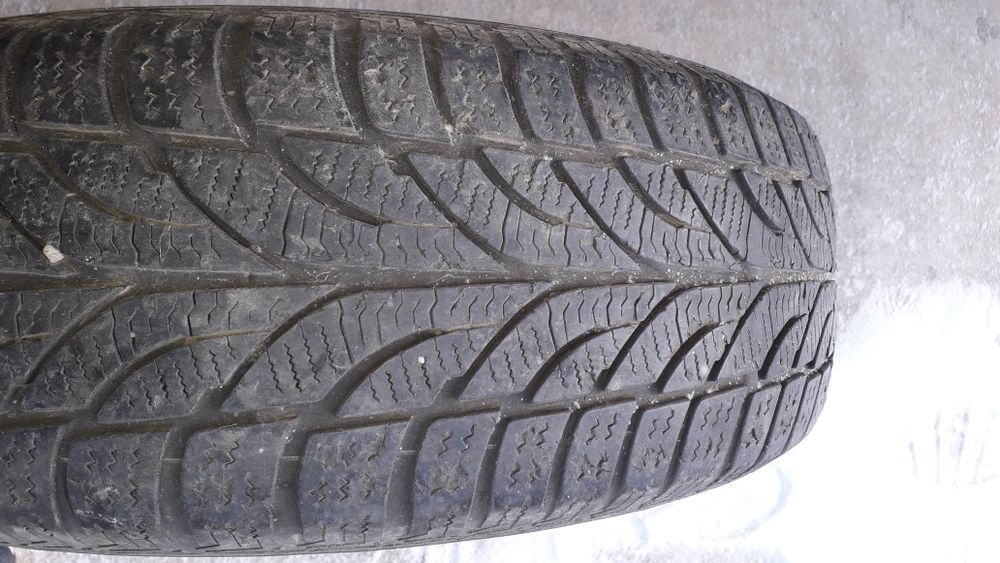Rezerva   iarna 195/65 r15   Golf 5  Golf  6 Touran