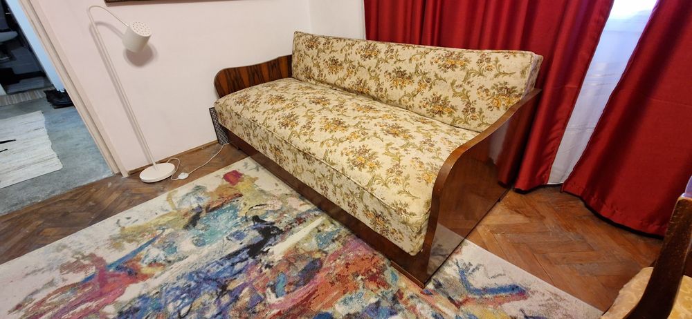 Canapea extensibilă