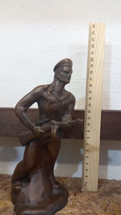 Продам бюсты и статуэтки с металла ссср