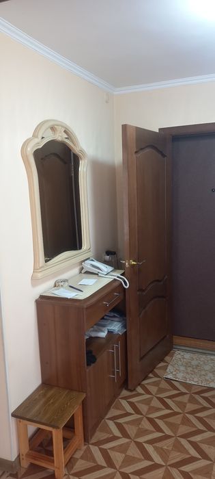 Продам 4 комнатную квартиру