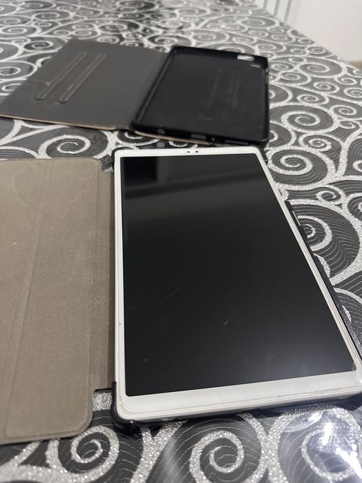 Продам планшет галакси а 7 lite
