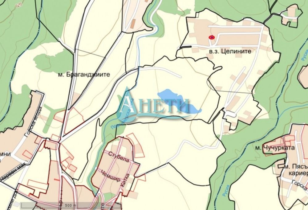 Масивна къща 144м2 с двор 600м2 и гараж 33м2 в с.Подгумер,