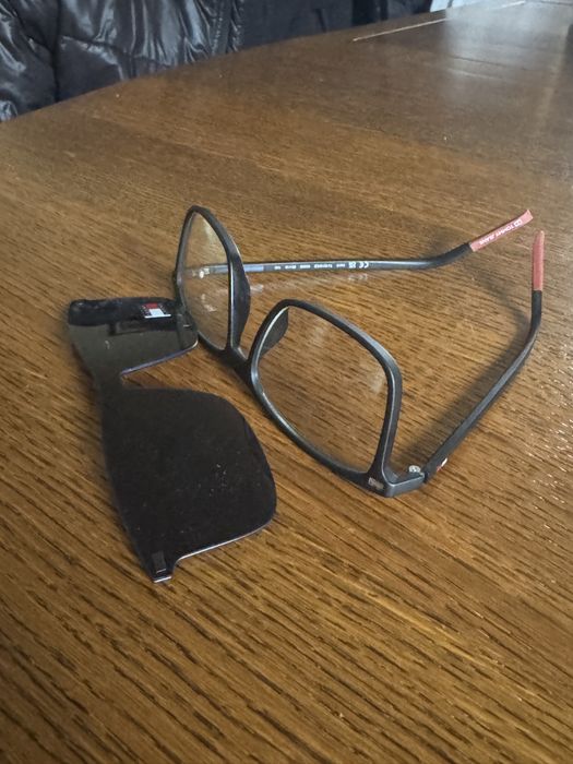 OCHELARI Tommy Hilfinger cu dioptrii de vedere si rama magnetica