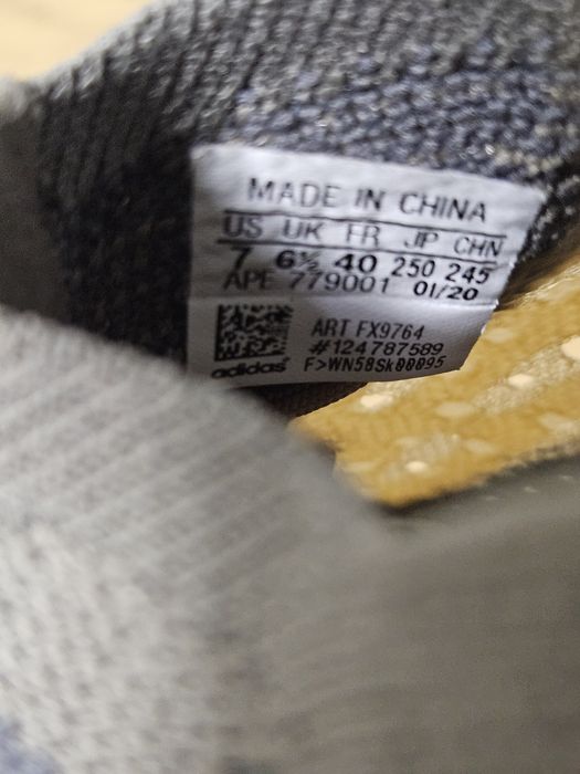 Adidas Yeezy Boost 380