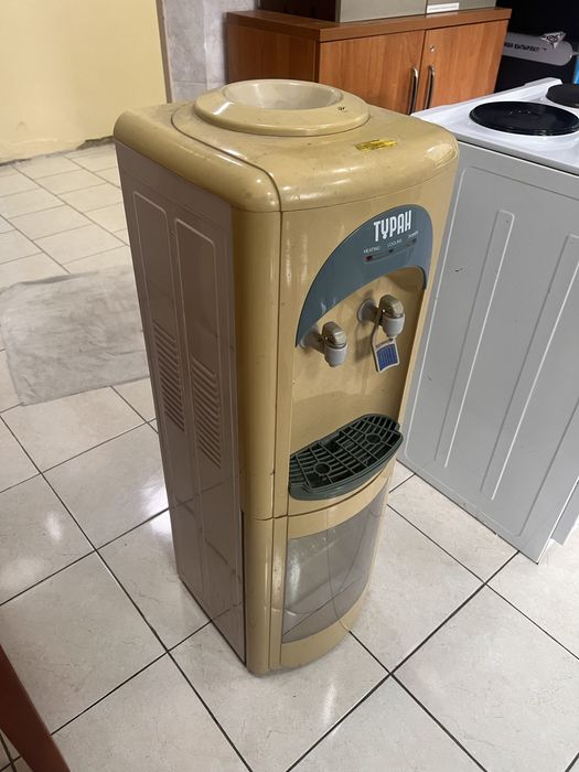 Продам кулер для воды