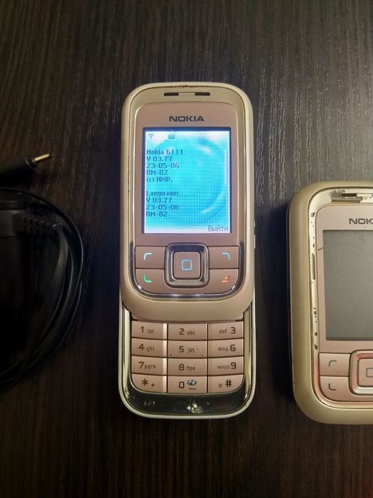 Продам Nokia 6111 (2 шт) цена указана!