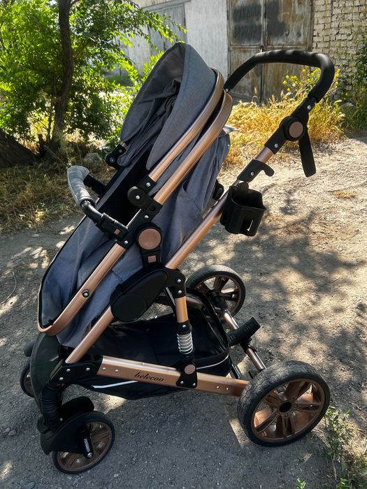 Продам коляску 3в1