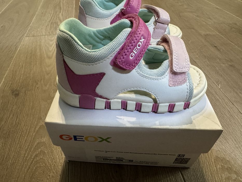 Сандали бренда Geox