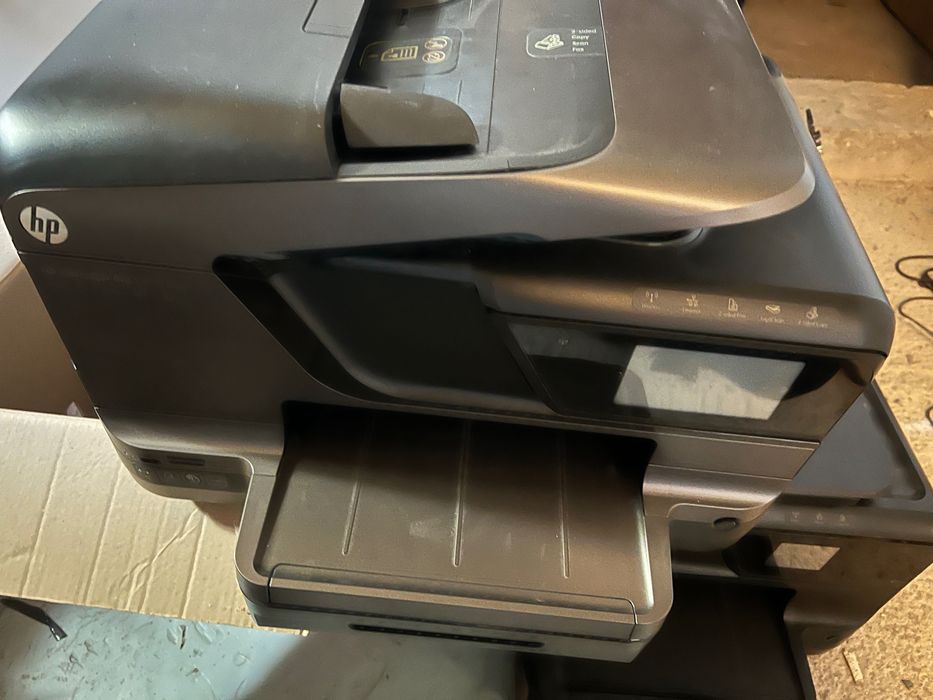 HP Officejet Pro 8600 Plus cu eroare