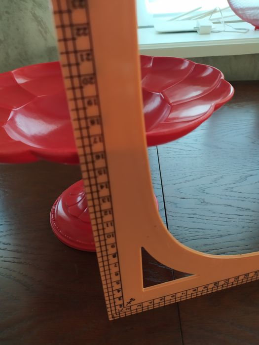 Ваза фруктовница ,конфетница