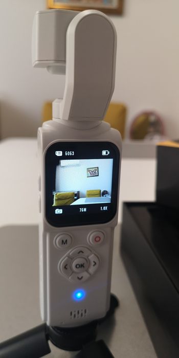 Camera 4K ULTRA HD handheld