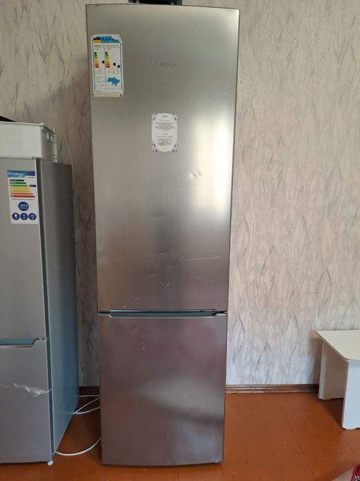 Холодильник сатылады