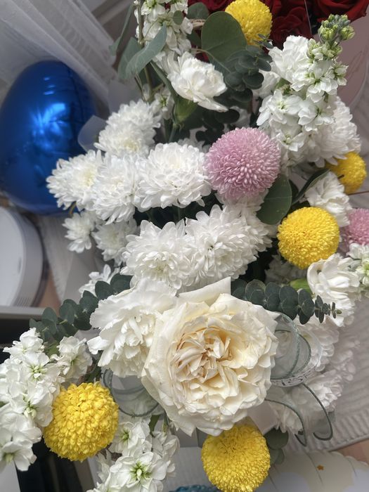 Продам букет красивый