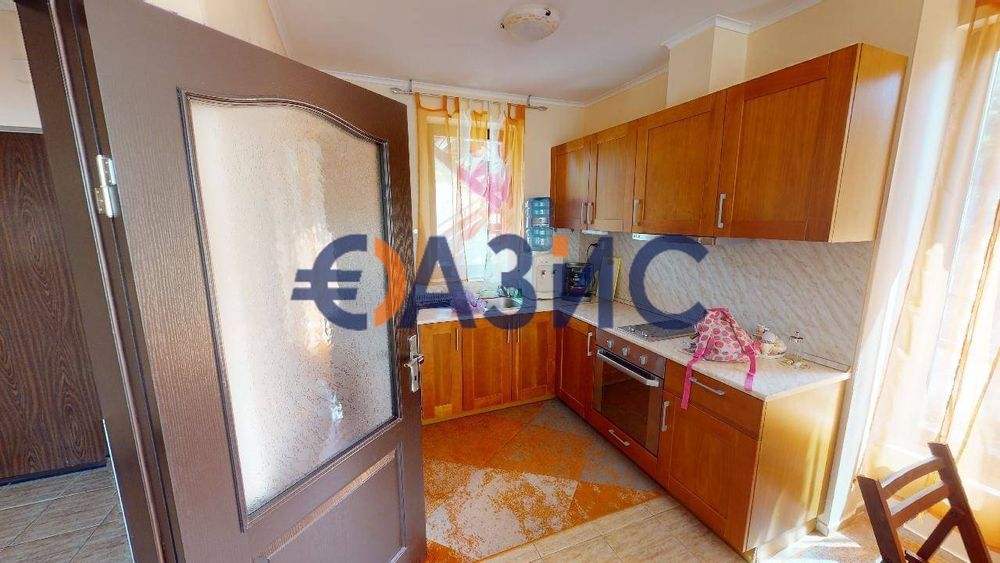 Продава се Двустаен апартамент в с. Кошарица, Област Бургас - 68 кв.м за 839 €/кв.м - Снимка #6
