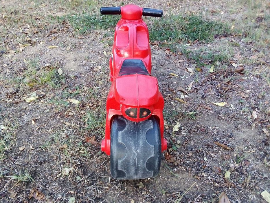 Детски пластмасов мотор