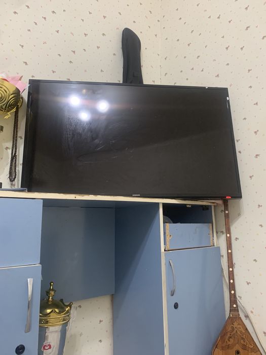 Теливизор самсунг