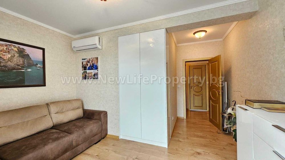Продава се Четиристаен апартамент в к.к. Слънчев бряг - 120 кв.м за 2000 €/кв.м - Снимка #8