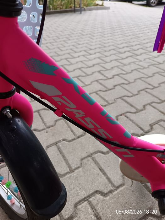 Продавам велосипед 16"