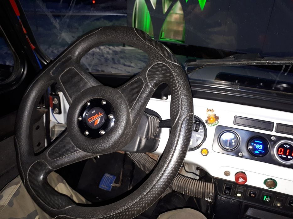 Продам УАЗ ХАНТЕР 2015г