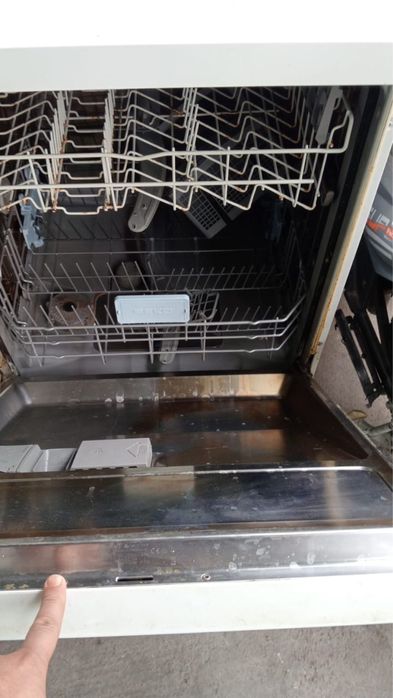 Посудомоечный машинка