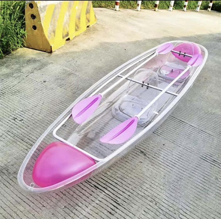 Кану Каяк прозрачен