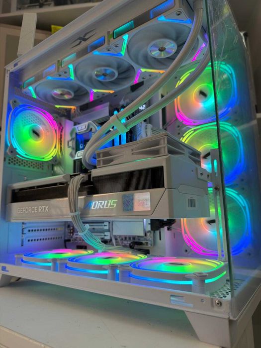 PC9 Ryzen™9 9950X3D RAM 64GB RTX 5090 1000W SSD 8TB + MONITOR