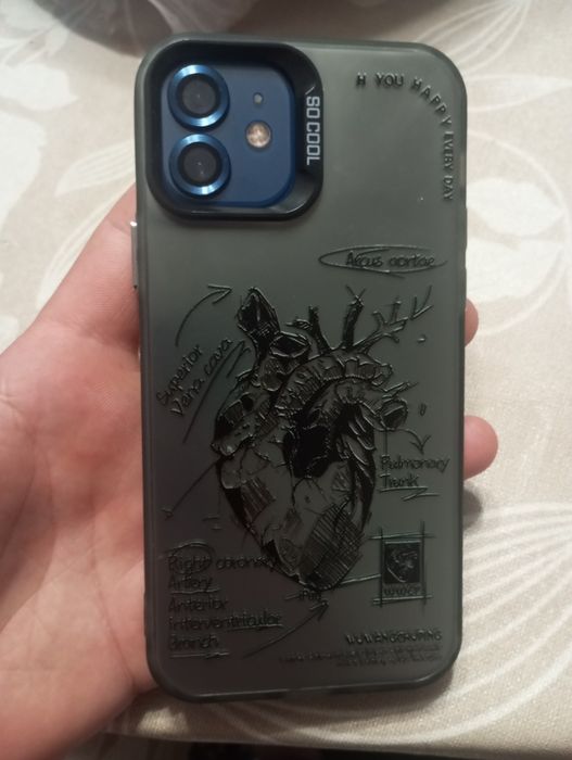 Продам айфон 12 , на 128