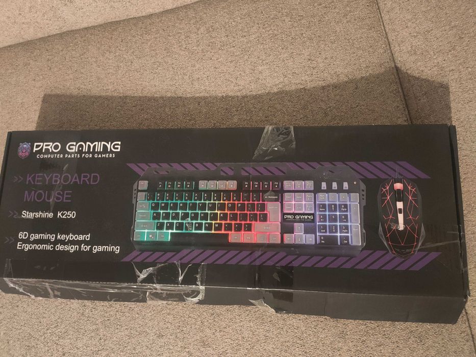 Tastatura gaming cu mouse plus cadou boxe