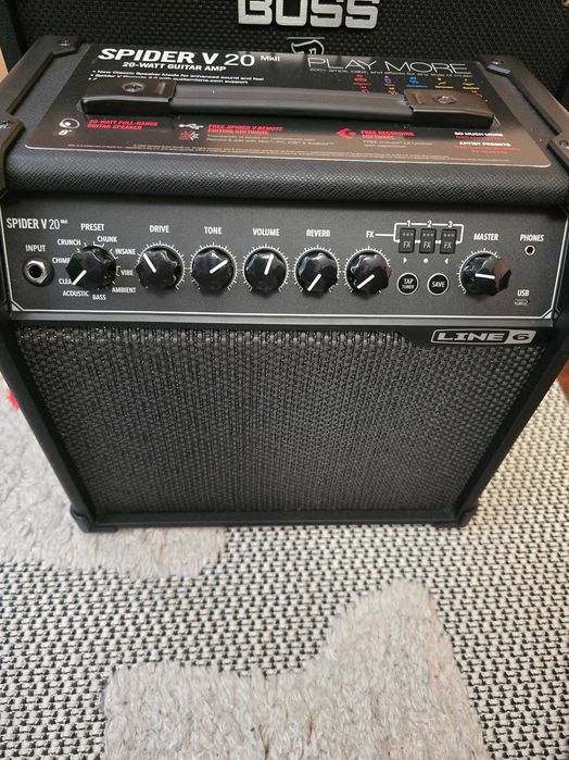 Продавам Line 6 Spider V 20 MkII в състояние почти като нов.
