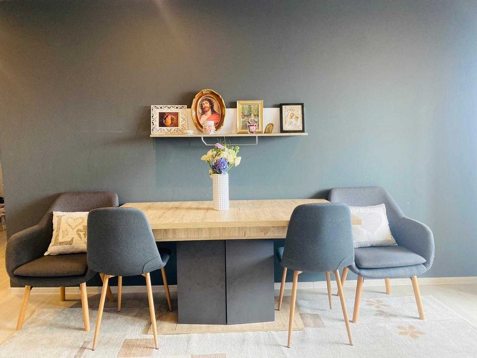 Set masa și scaune living