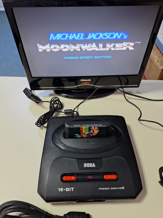 Original Genesis Sega Mega Drive 2 Retro Game Console 16bit MK-1631-50