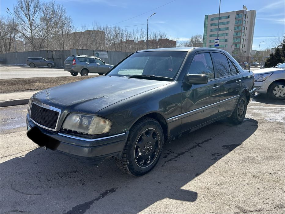 Mercedes benz.