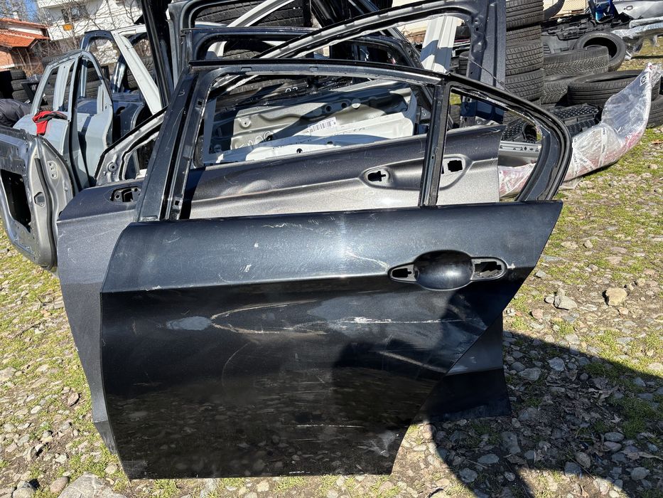 Врата БМВ Е90/BMW 3 E90