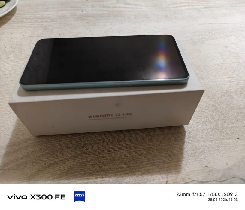 Продам Xiaomi 12 lite